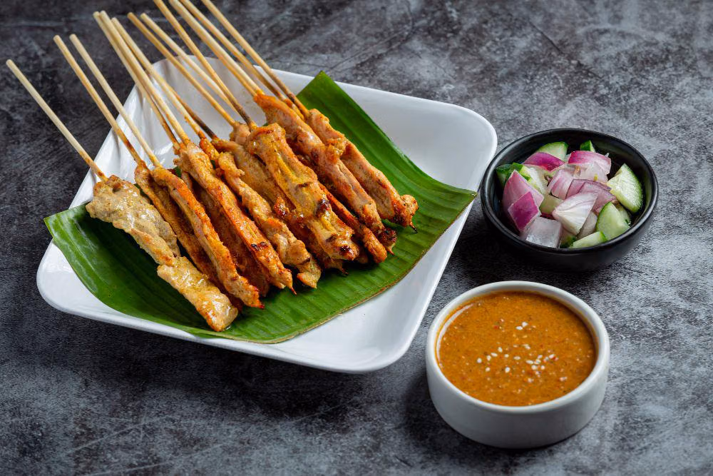 Panduan Sate Kambing Tawangmangu dan Sate Ayam Ponorogo Legendaris