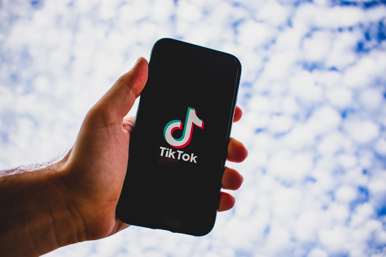 9 Juta Akun Anak Dinonaktifkan: Sisi Lain Regulasi TikTok dan PP Tunas