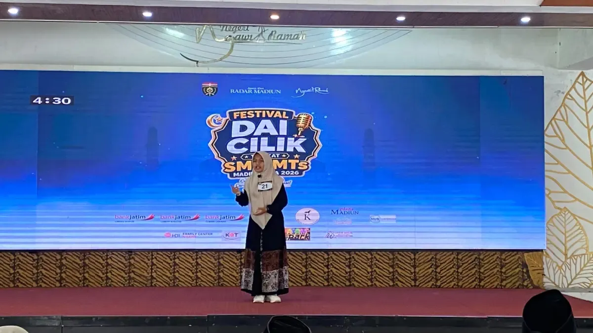 Komentar dan Hoaks: Luka Sunyi dari Media Sosial