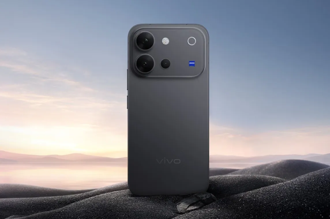 Vivo V80 Resmi Meluncur: Kamera ZEISS dan Layar 144Hz