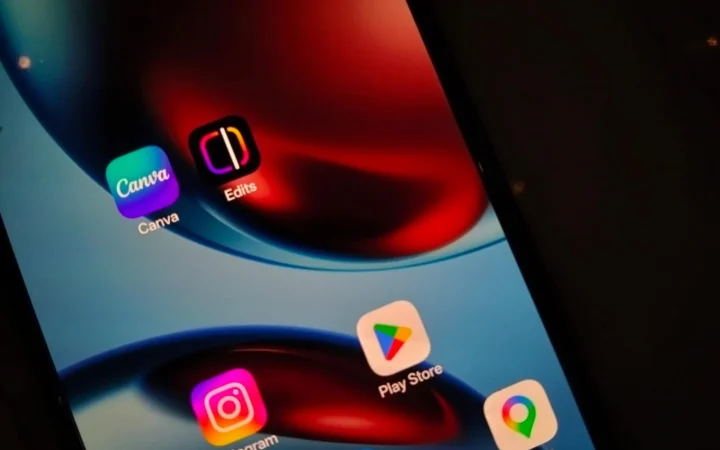 Bagikan Reels Instagram dan Layar Ponsel di WhatsApp