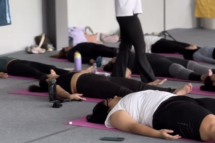 Yoga, Mindfulness, dan Donasi: Wajah Baru Event Wellness Komunitas