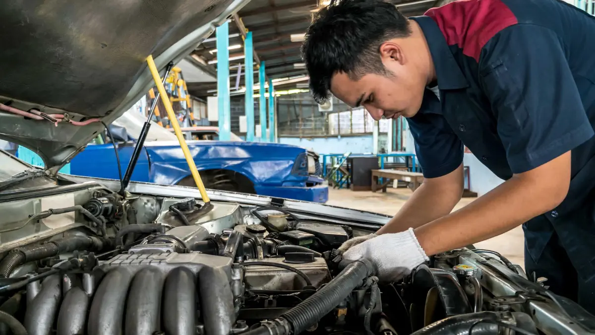 Panduan Inspeksi Mobil Bekas: 10 Komponen Kritis yang Wajib Diperiksa Sebelum Membeli