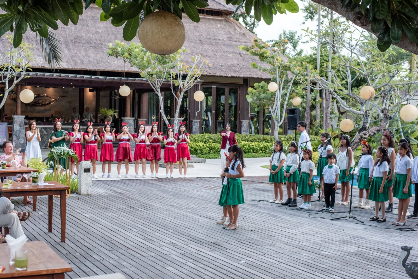 Musim Gugur di Tuscany vs Akhir Tahun di Bali: Pilih Liburan Mewah Anda