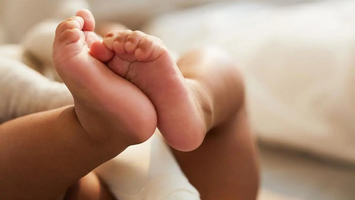 Telur Mentah untuk Bayi Neonatal: Tradisi Berbahaya yang Harus Dihentikan