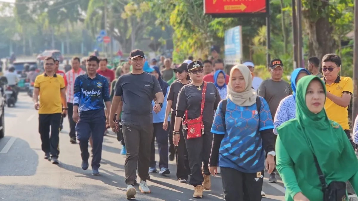 TNI Trail Run dan Jalan Sehat: Olahraga yang Menyatukan
