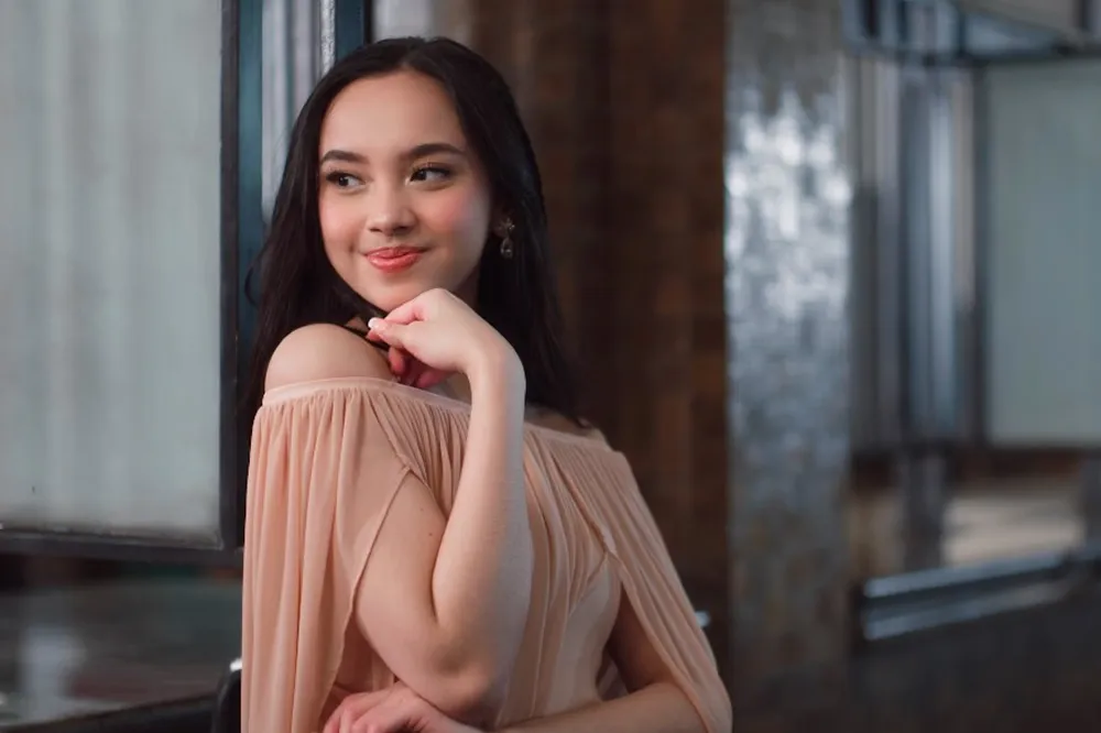 Makna Mendalam Lagu Lyodra tentang Cinta Jarak Jauh