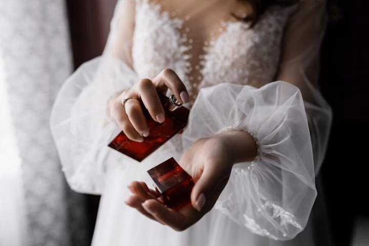 Panduan Lengkap Parfum Wanita Tahan Lama untuk Seharian