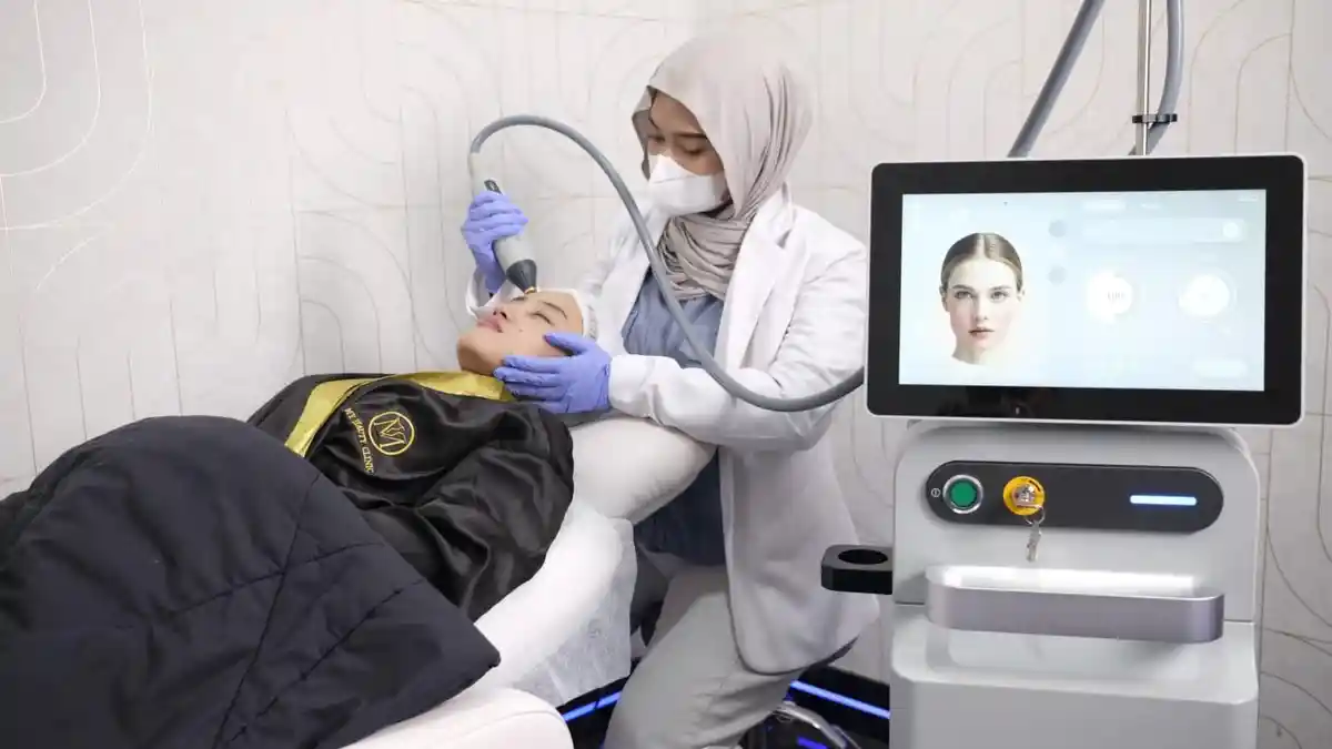 Analisis Kulit Menyeluruh: Langkah Pertama Sebelum Memilih Prosedur Estetika