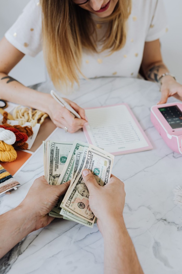 Strategi Soft Saving: Menabung Tanpa Tekanan dan Tanpa Cemas