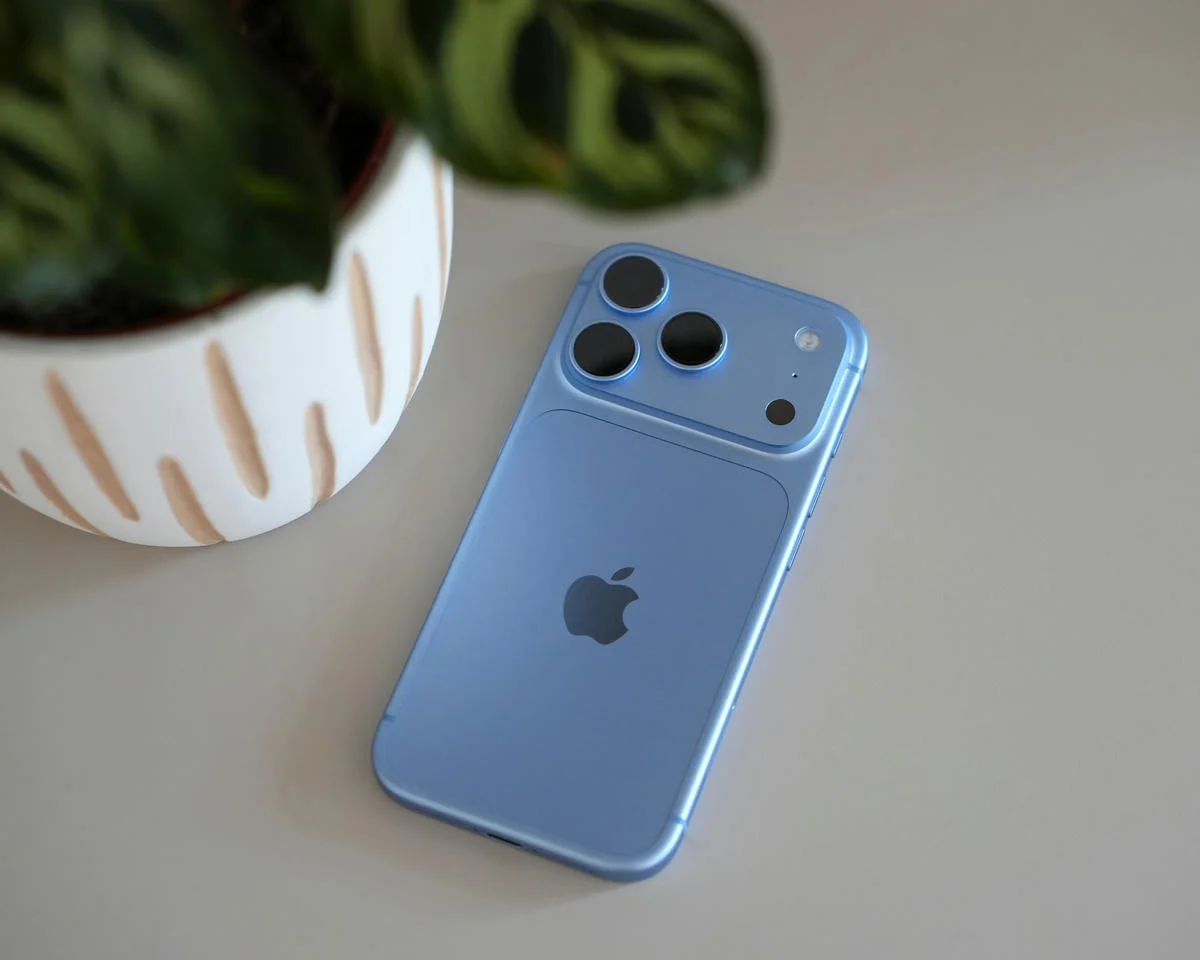 Review iPhone 18 Pro: Kamera Fleksibel, Baterai Panjang