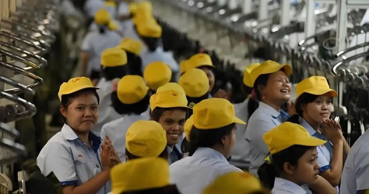 Kenaikan UMR 7,5–9,5 Persen: Angka, Dampak, dan Siapa Diuntungkan