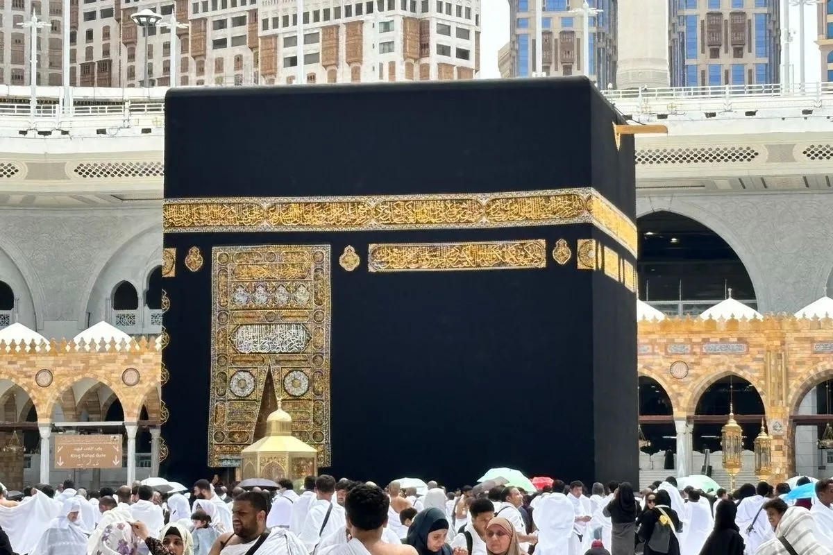 Serangan Houthi Ganggu Umrah: Risiko, Rute, dan Hak Jemaah
