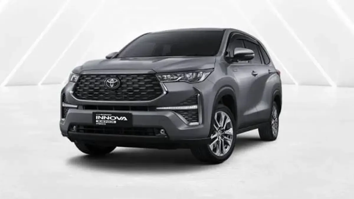 Innova Zenix Hybrid vs Innova Reborn: Mana MPV Keluarga yang Lebih Masuk Akal?