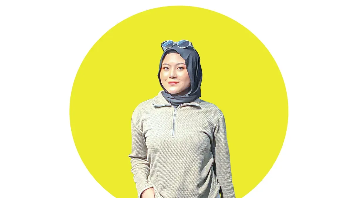 Dari Hobi ke Bisnis: 3 Jalan Berbeda Menjadi Makeup Artist