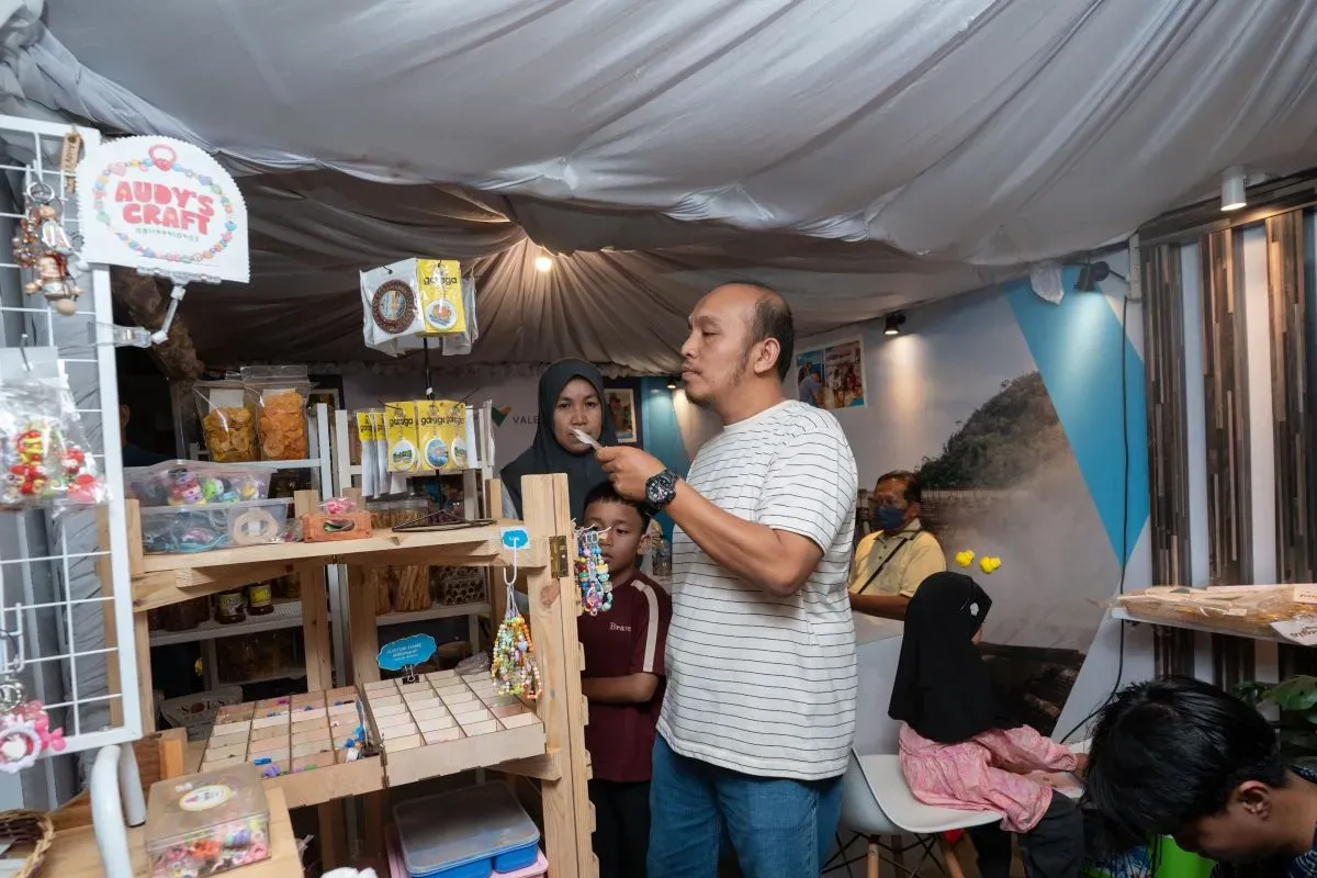 Bagaimana Perusahaan Tambang Menguatkan Ekonomi Lokal Lewat UMKM dan Koperasi
