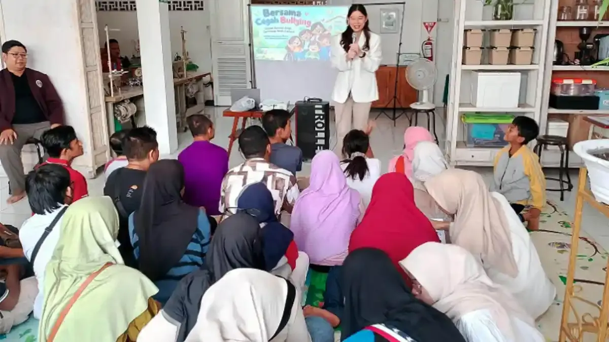 Program Edukasi Perundungan Siber di Sekolah: Kolaborasi dan Psikologi untuk Jaga Mental Siswa