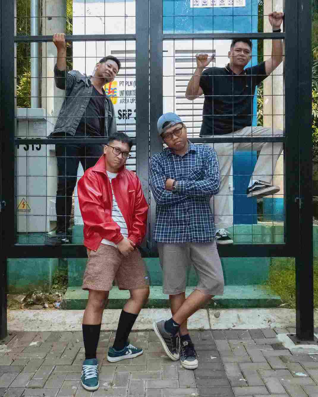 Ketika Lagu Menjadi Senjata Kritik Sosial di Tangan Musisi