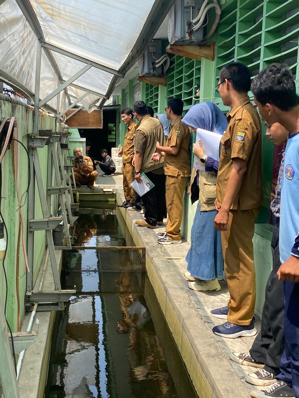 Program Adiwiyata: Dari Halaman Hijau ke Budaya Sekolah