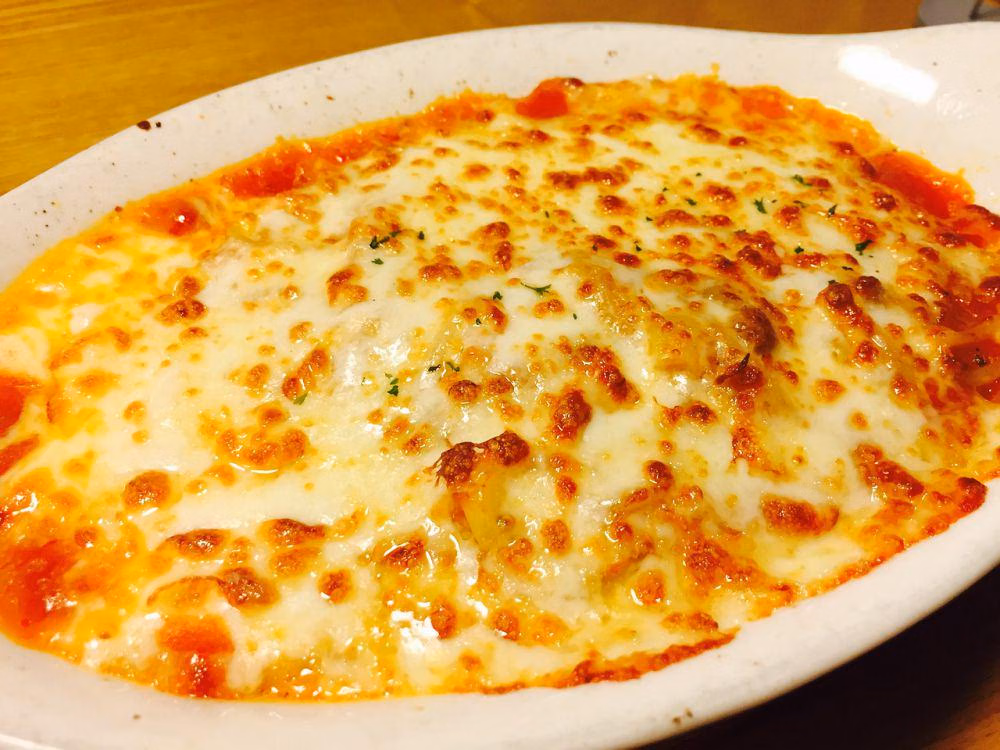 Resep Kentang Bolognese Panggang dengan Mozzarella Leleh