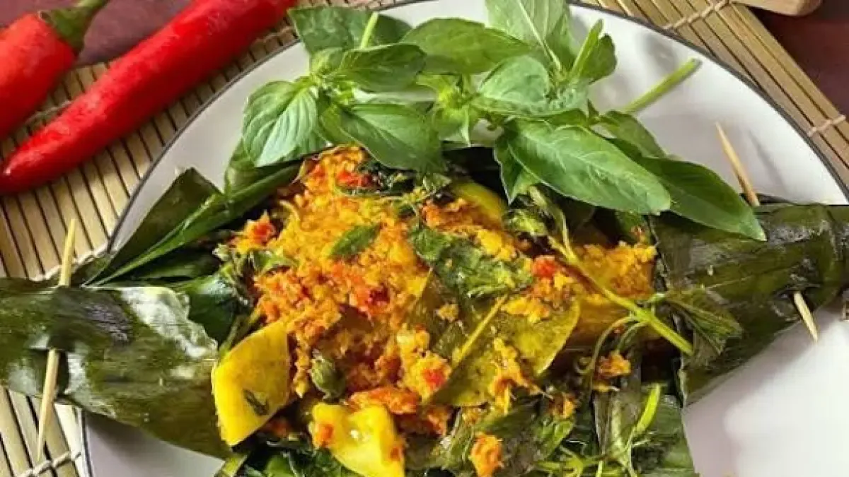 Tiga Resep Ayam Kuah Tradisional Gurih Asam dan Wangi
