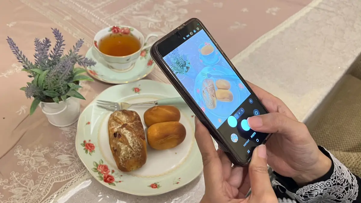 Mengapa Gen Z Memotret Makanan Sebelum Menyantap