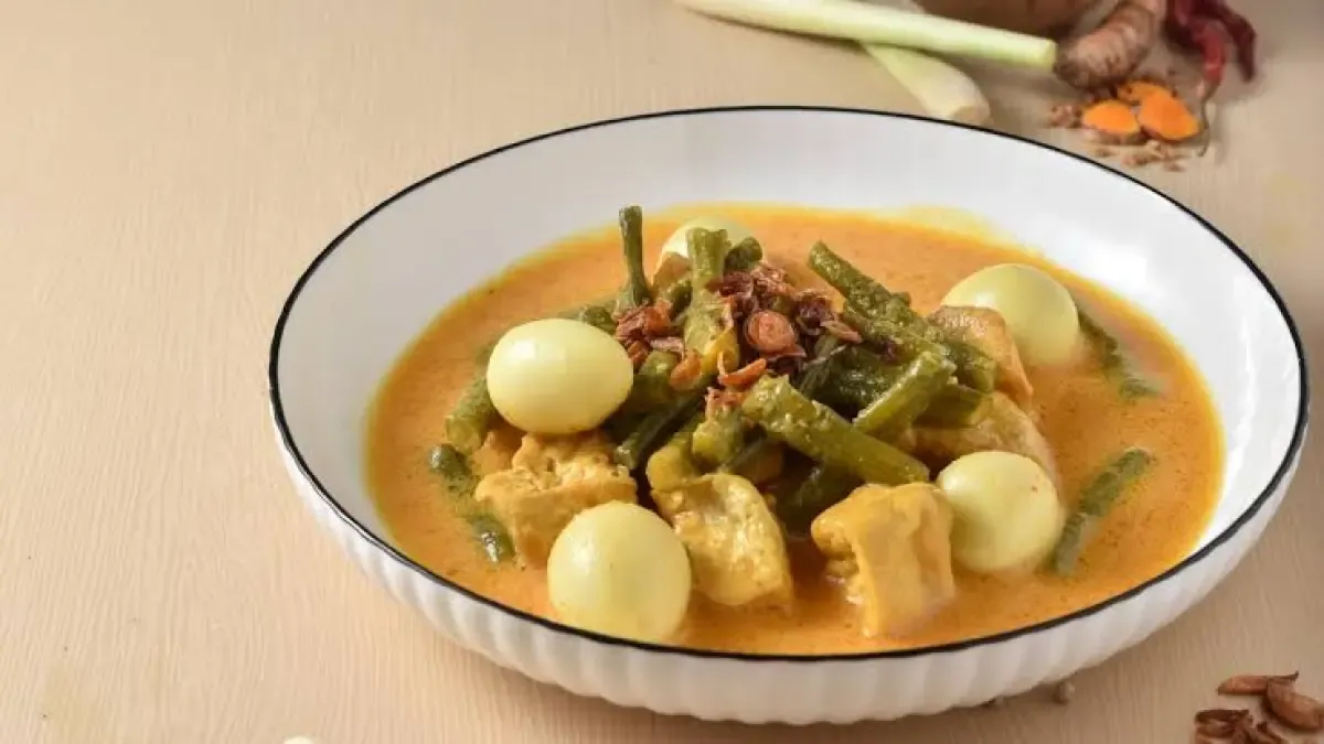 Sop Sayur vs Sayur Lodeh Telur Puyuh untuk Menu Keluarga