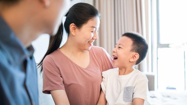 Mengajarkan Anak Menghargai Batasan Tubuh Sejak Dini