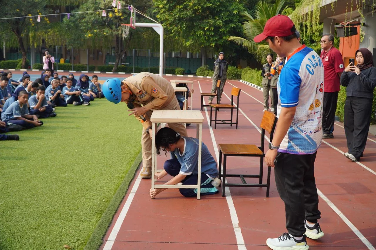Ribuan Siswa Ikuti Simulasi Kesiapsiagaan Bencana di Sekolah