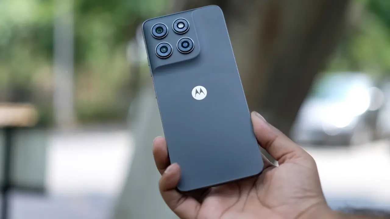 Motorola Gaming 1 Jutaan: Moto G14 vs G24 untuk Gamer Budget