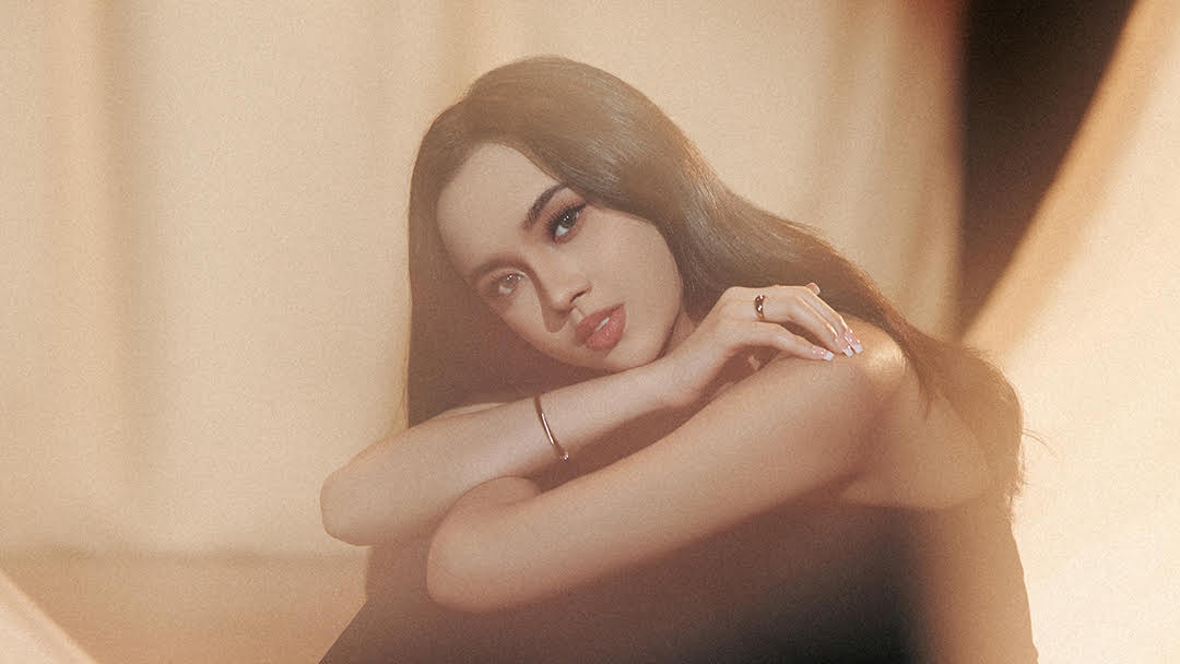 Lyodra dan Dua Babak Emosi di Album Terkunci di Kamu