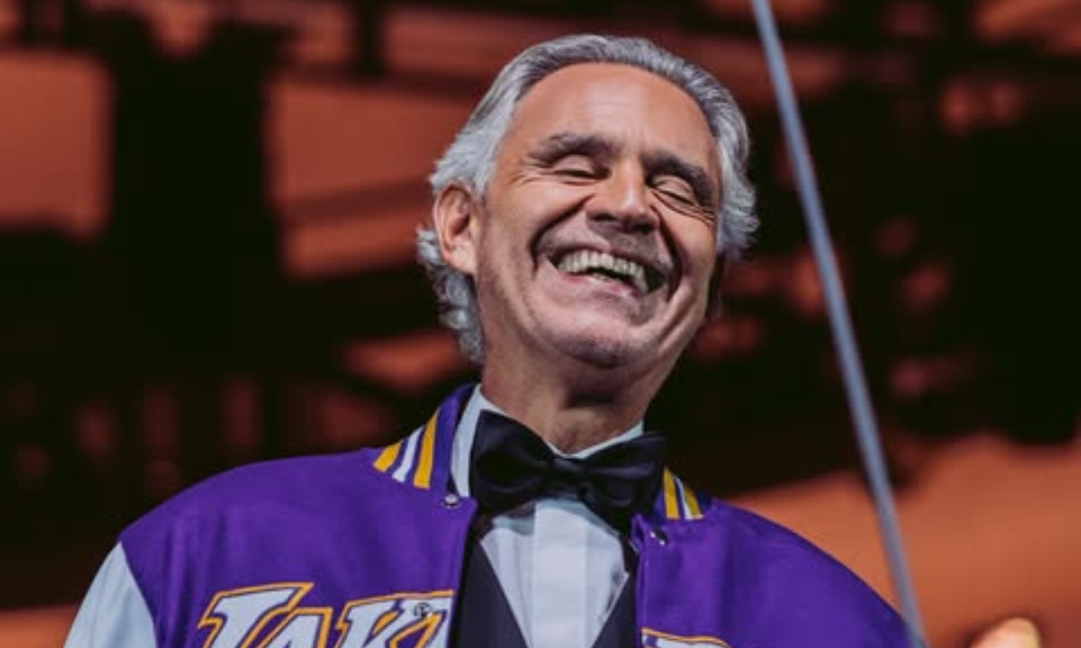 Tenor Legendaris Jawab Kontroversi Politik Jelang Konser Spektakuler