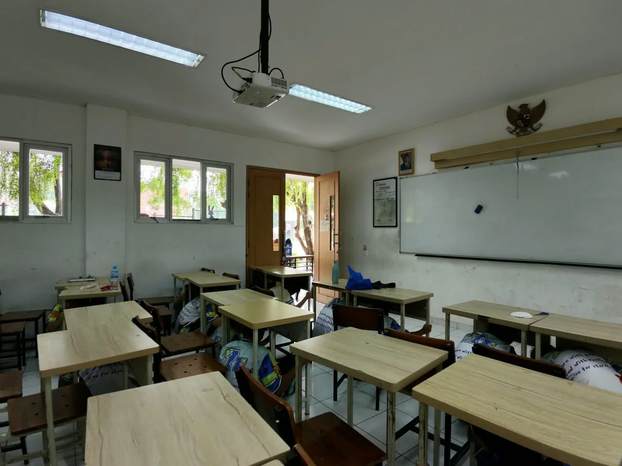 Ribuan Siswa Ikuti Simulasi Kesiapsiagaan Bencana di Sekolah