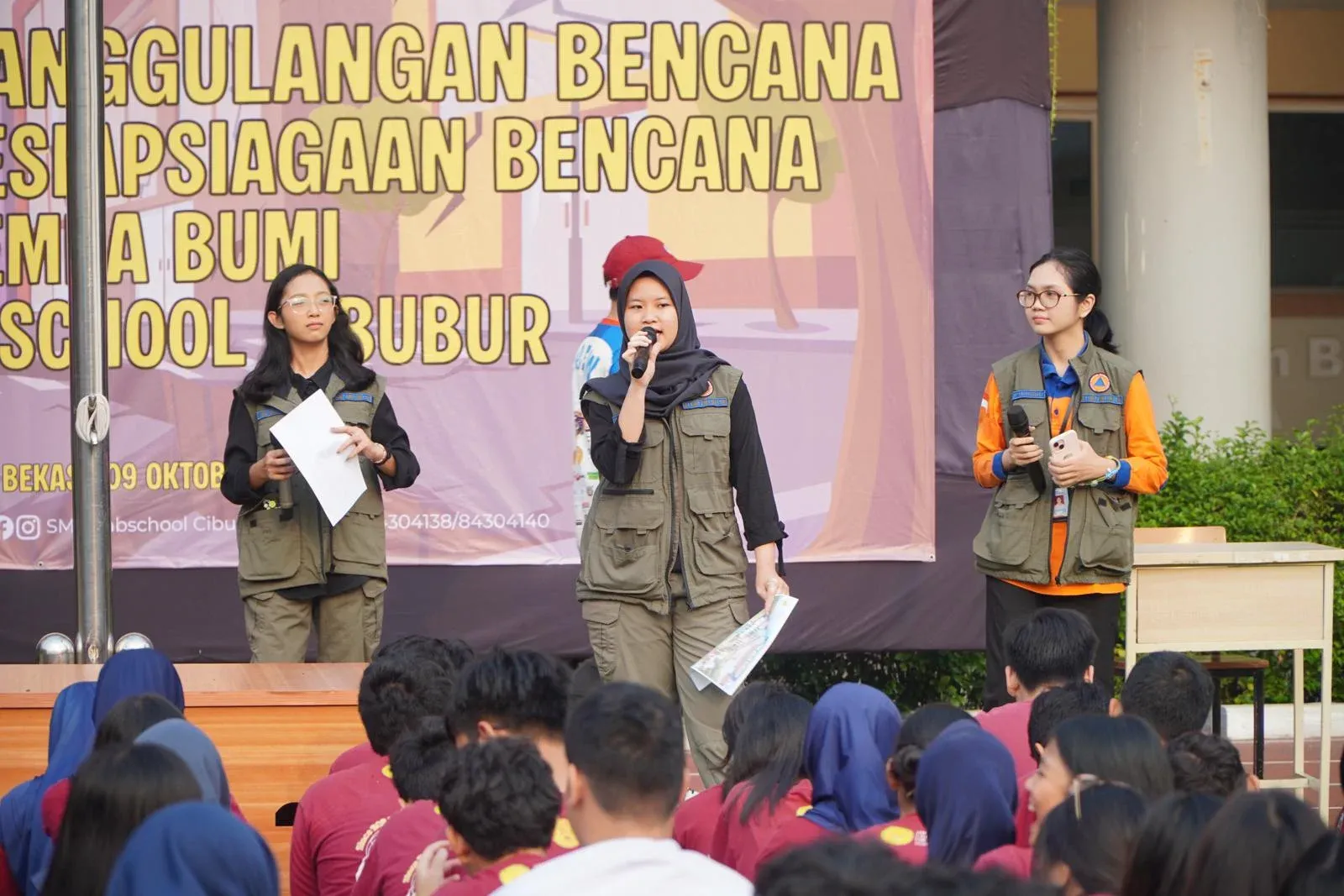 Ribuan Siswa Ikuti Simulasi Kesiapsiagaan Bencana di Sekolah