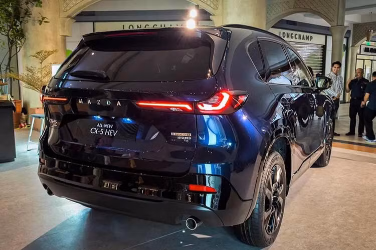 Mazda CX-5 Hibrida Baru: Menolak PHEV, Taruhan Berani di Segmen SUV