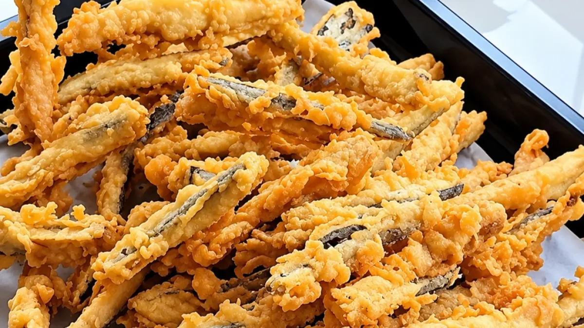 Gorengan Sayuran Renyah dengan Minyak Lebih Sedikit: Perkedel Jagung dan Stik Terong