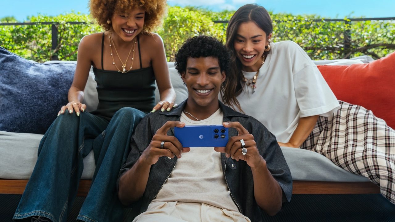 Motorola Gaming 1 Jutaan: Moto G14 vs G24 untuk Gamer Budget