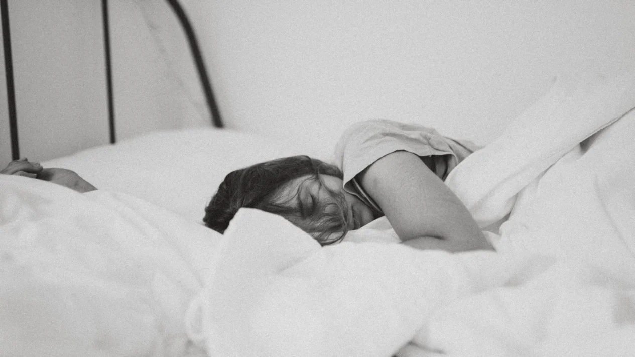 Buah Ceri dan Kebiasaan Alami untuk Tidur Nyenyak