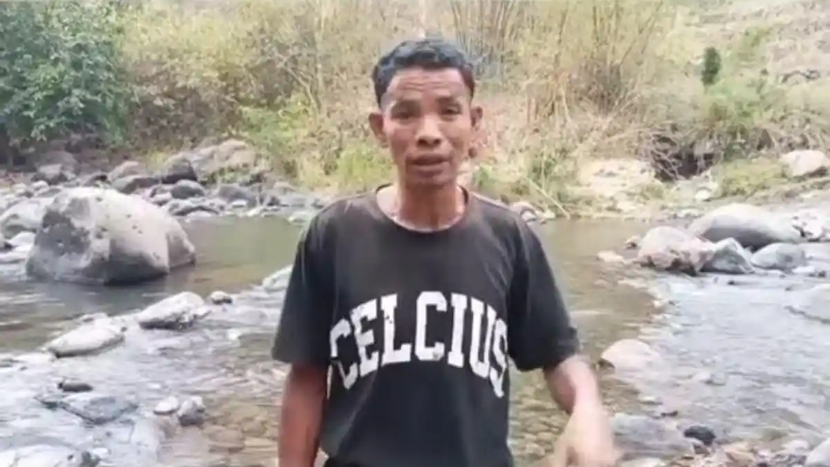 Jalan Berlubang Paksa Warga Swadaya, Mobilitas dan Ekonomi Terganggu
