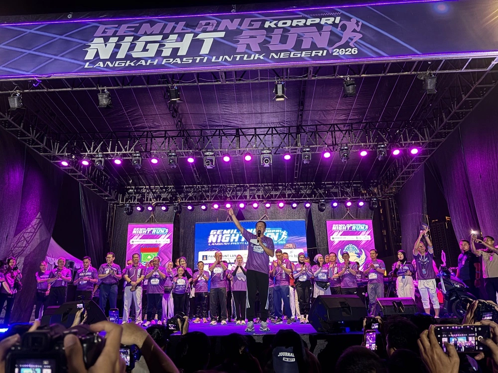 6.700 Pelari Memeriahkan Night Run Gading Serpong