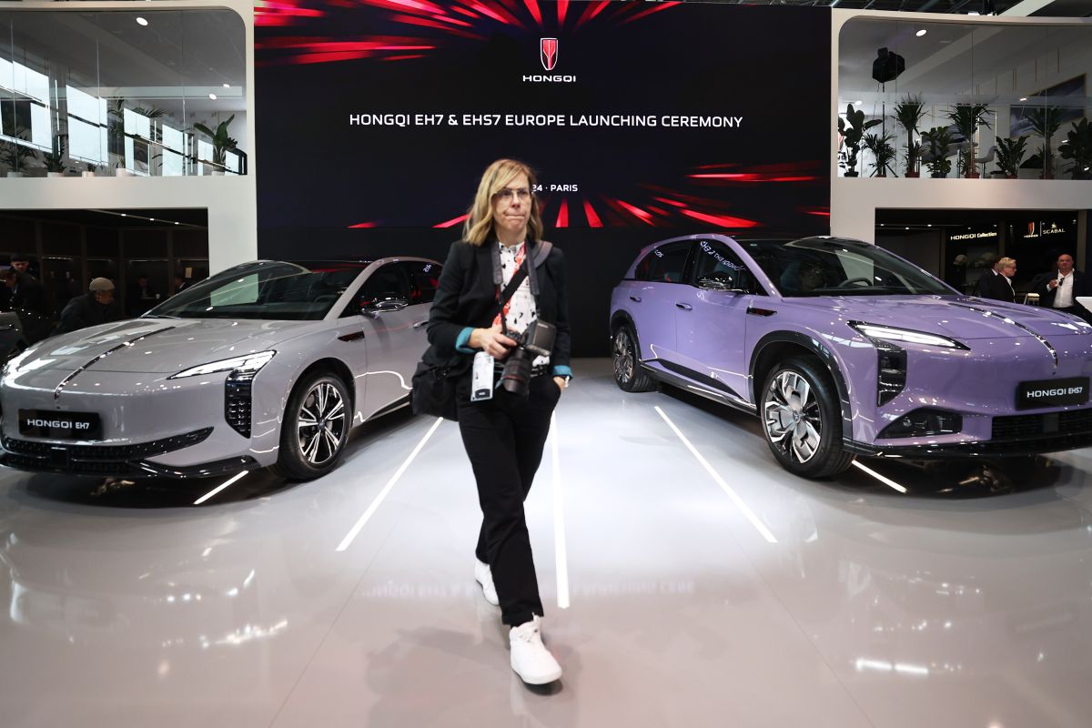 Merek China Dominasi Paris Motor Show: Ancaman Serius bagi Produsen Eropa