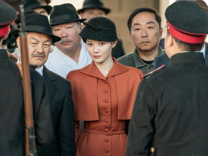 100 Days of Deception: Romansa di Tengah Bayang-Bayang Spionase