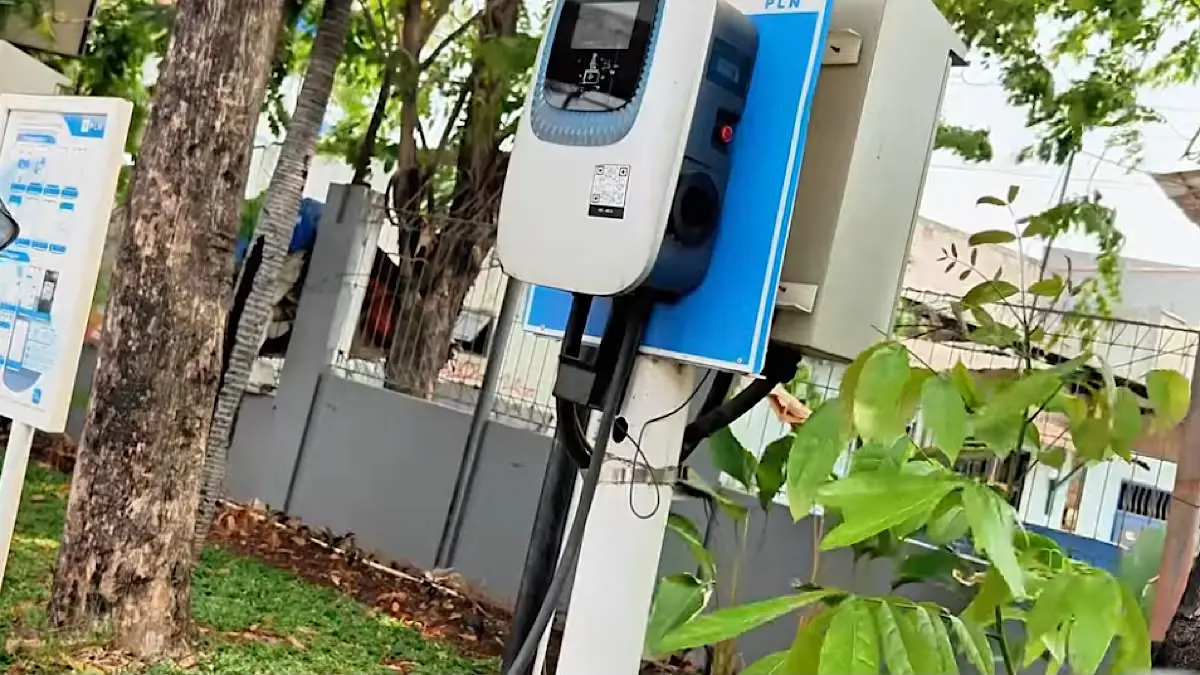4 Kesalahan Pengisian Daya yang Memperpendek Umur Baterai EV