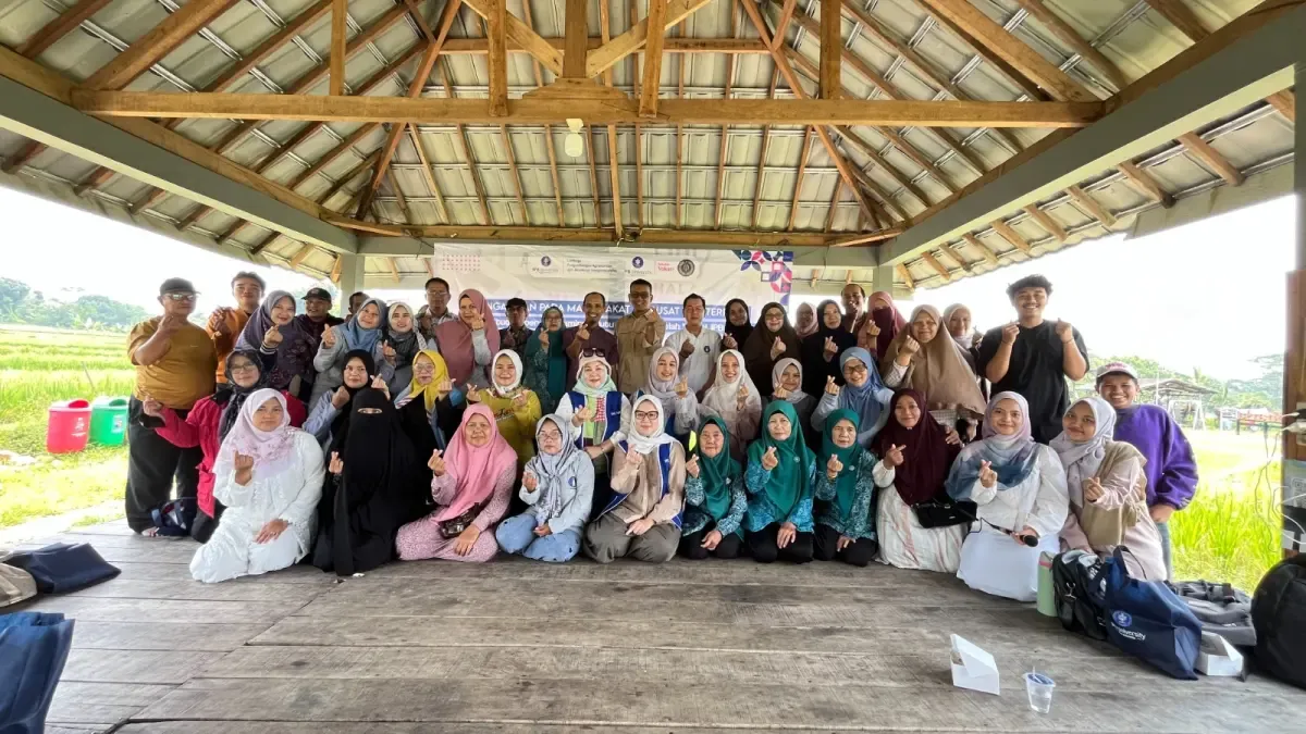 Sertifikasi Halal dan PIRT: Senjata Baru Pedagang Jajanan Jalanan