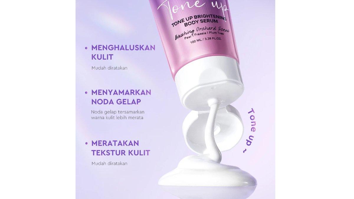 Tube Glad2Glow Tone Up Brightening Body Serum warna pink ungu dengan krim putih keluar dari mulut tube