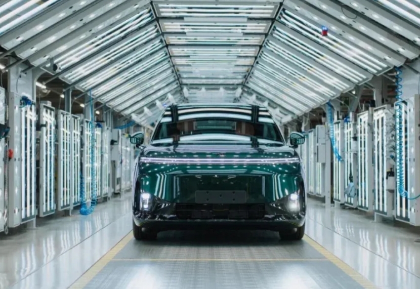 XPeng G9L: Mobil Listrik Besar yang Menantang Premium Eropa