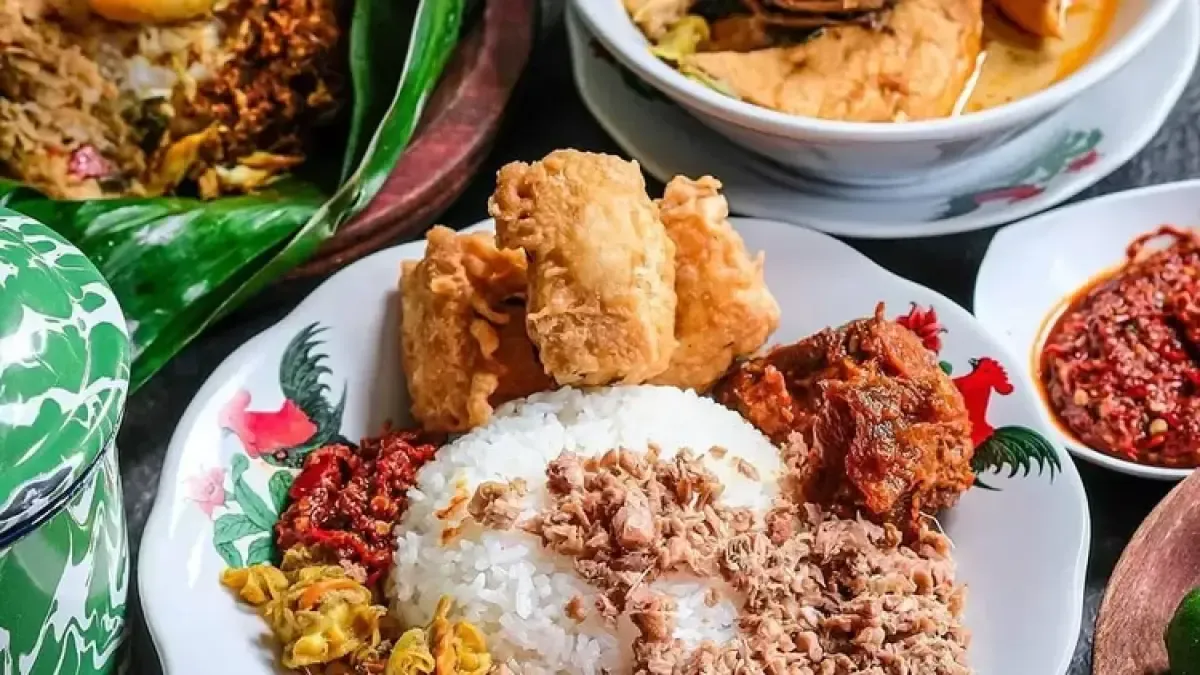 Dari Mendol hingga Semar Mendem: Cerita di Balik Jajanan Tradisional Bernama Unik