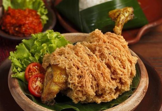 Tiga Resep Ayam Goreng Renyah dengan Karakter Berbeda