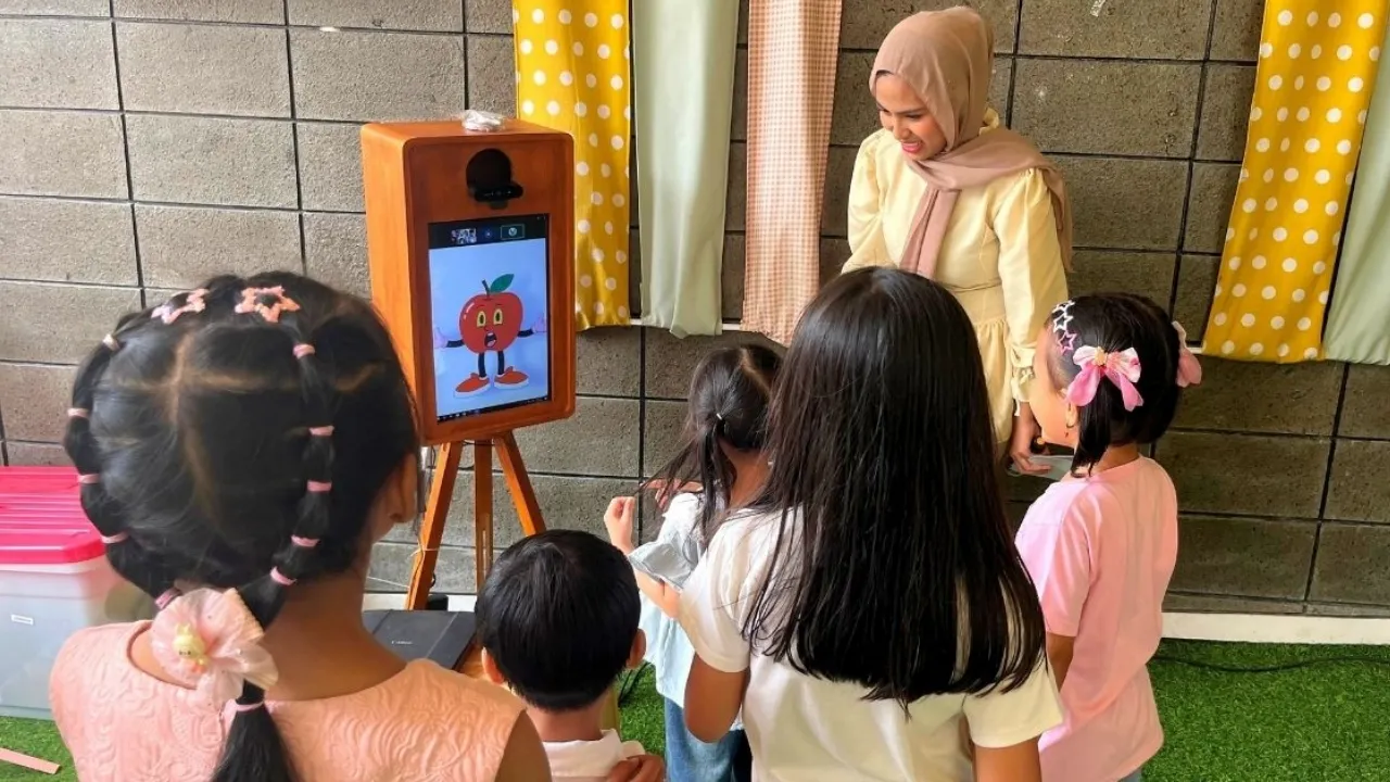 Workshop Kreatif Keluarga: Teknologi Digital Bertemu Aktivitas Edukatif