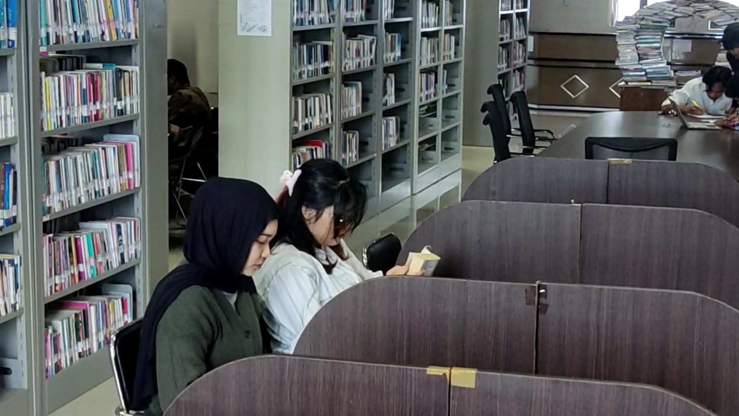 Orang Tua Kunci Utama Membangun Budaya Membaca Anak